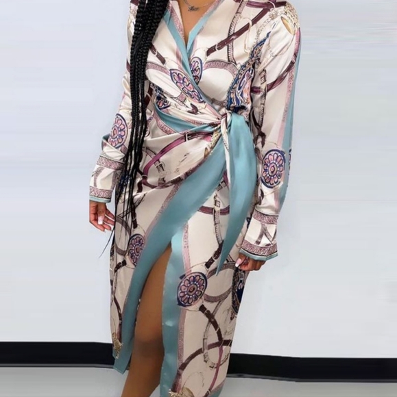 Baroque Print Wrap Dress - Picture 3 of 8